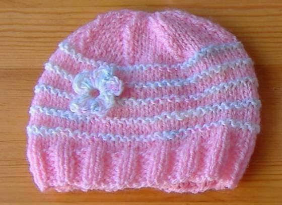Marianna's Lazy Daisy Days: Knitted Baby Girl Hats