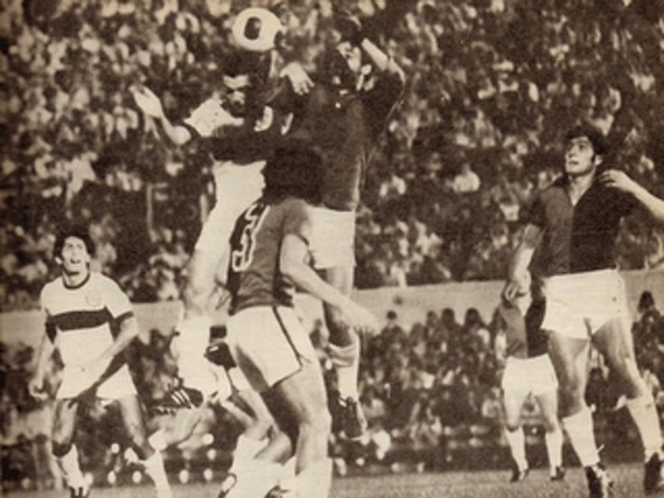 Solo Newell´s Copa Libertadores 1975.