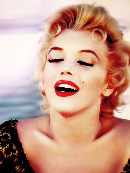 Marilyn monroe red lips thank Opinion marilyn monroe red lips words... super