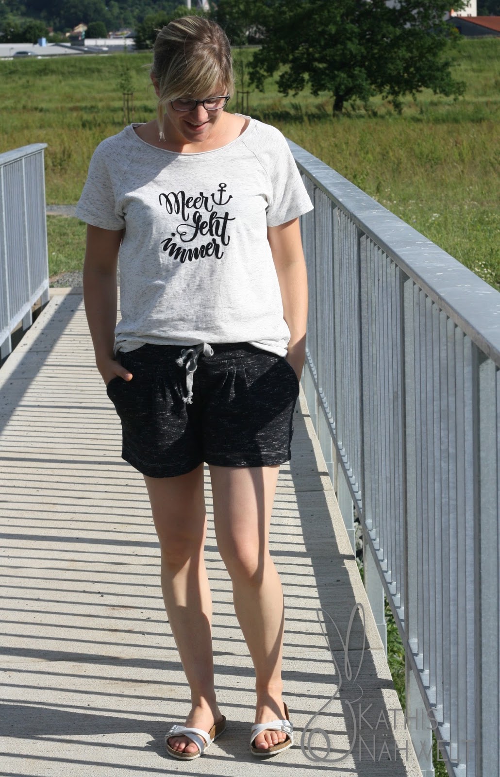 Sommerliche Geschenkidee Pflanzwurfel In Einer Tropischen