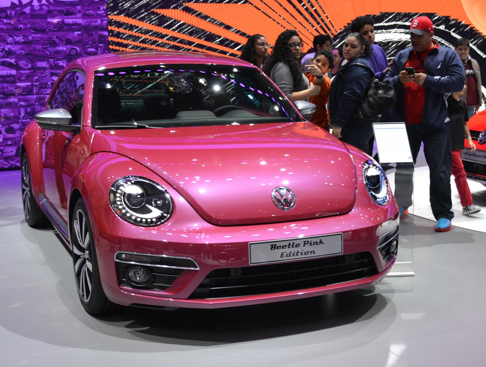 Volkswagen "жук". Ежегодное автошоу в Нью-Йорке - 2015 (New York International Auto Show - 2015)