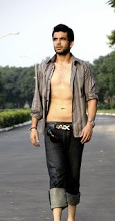 Dare to bare : Hot Indian TV Actors : Karan Kundra photoshoot