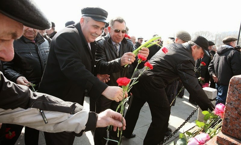 Сегодня праздник подводников. День подводника Владивосток. Совет ветеранов подводников Владивосток. Завтра день подводника во Владивостоке.