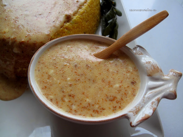 Pastel de Salmonetes con salsa de Erizos de Mar