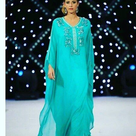 موديلات متنوعة لعبايات الفراشة بالوان مختلفة وأنيقة لعام 2017 موديلات متنوعة لعبايات الفراشة بالوان مختلفة وأنيقة لعام 2017