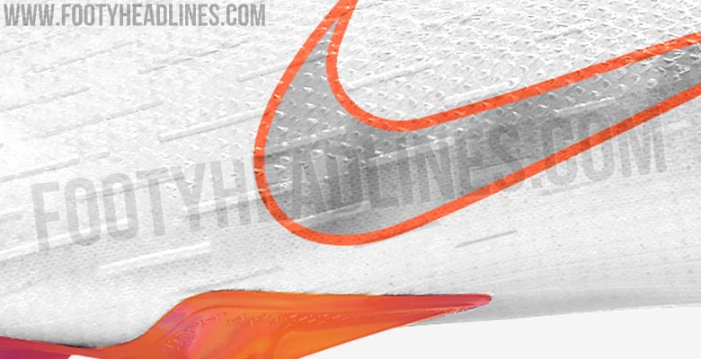 Nike Mercurial Vapor 13 Club IC Dream Speed. Unisport