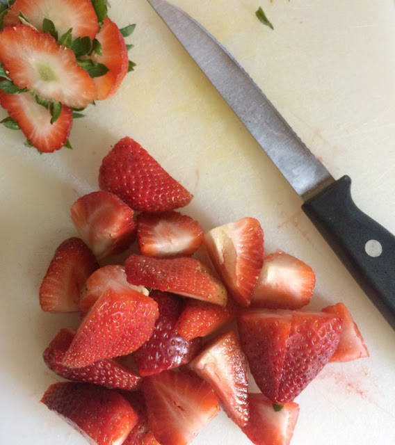There is no excuse to not get your fruit in with this easy strawberry smoothie! 