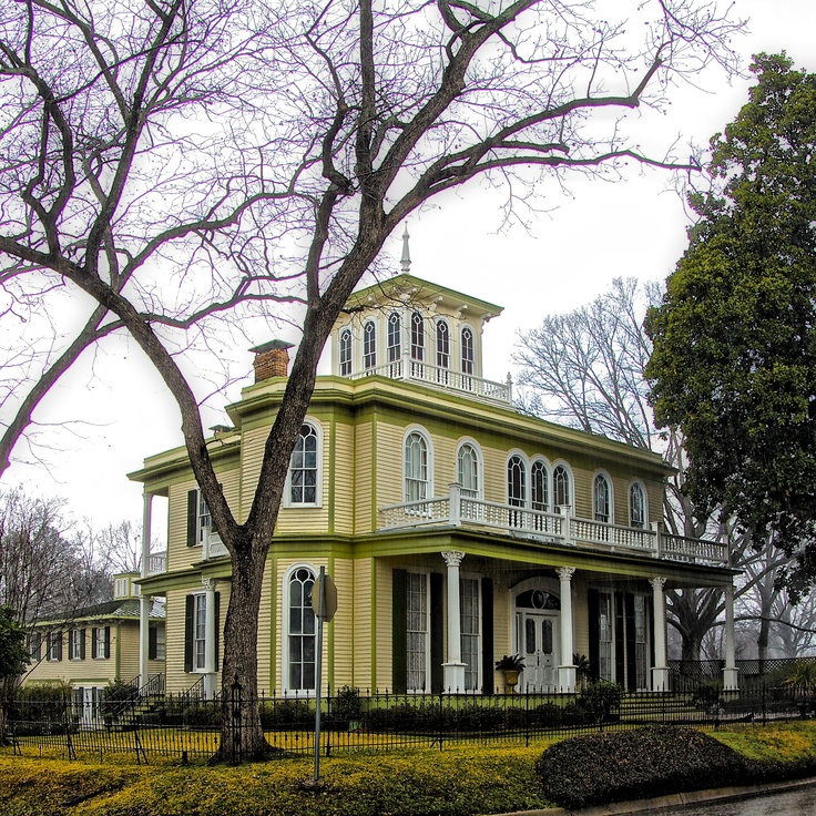Heroes, Heroines, and History HISTORIC JEFFERSON, TEXAS