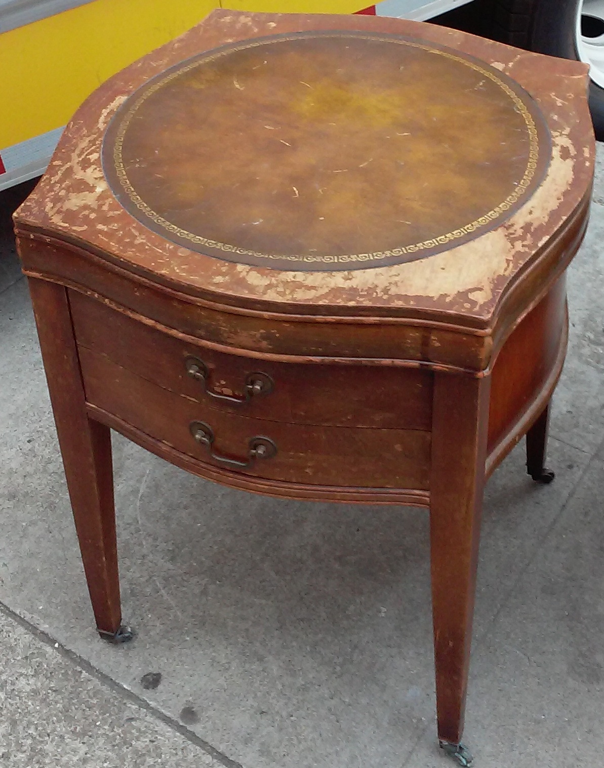UHURU FURNITURE & COLLECTIBLES SOLD **REDUCED** Mahogany Square
