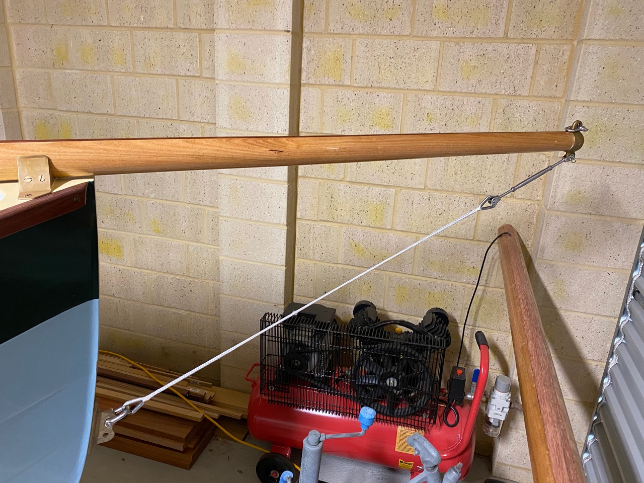 Suzy's Blog Making a proper start on the standing rigging.