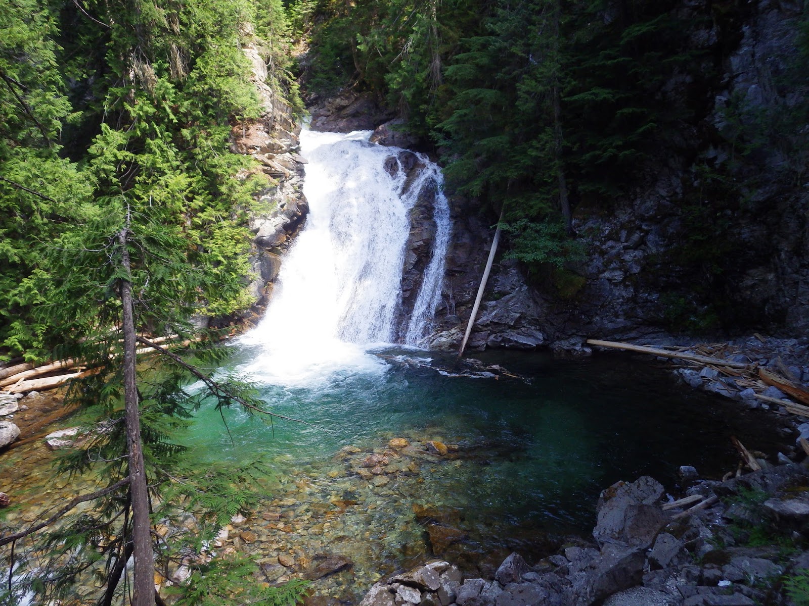 Dave'n'Kathy's Vagabond Blog Hiking to American Falls near Priest Lake
