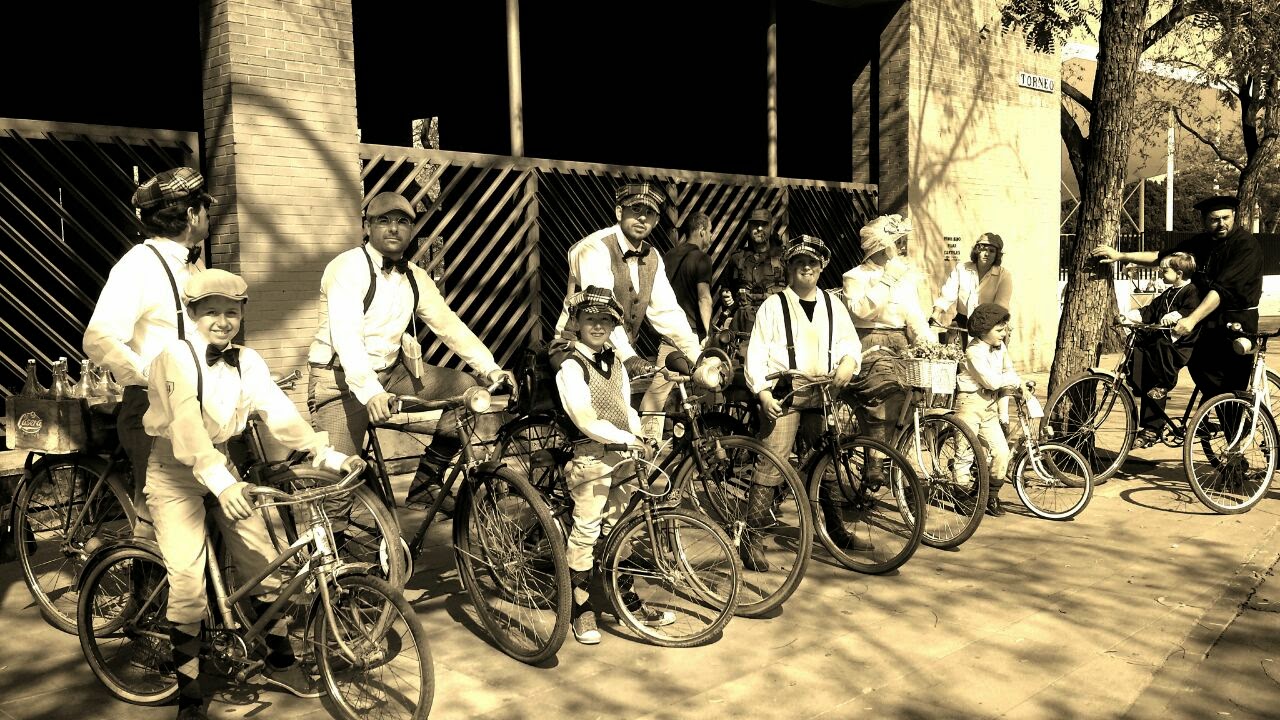 LaNuevaGeneraciónPerdida: Al pasado en bicicleta