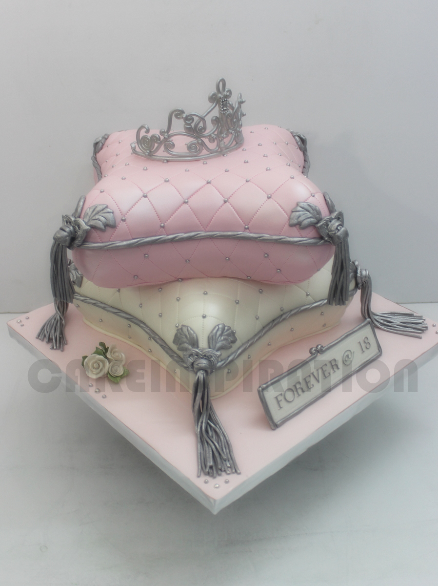 The Sensational Cakes Quilted pillow cake , 2 layer with PRINCESS