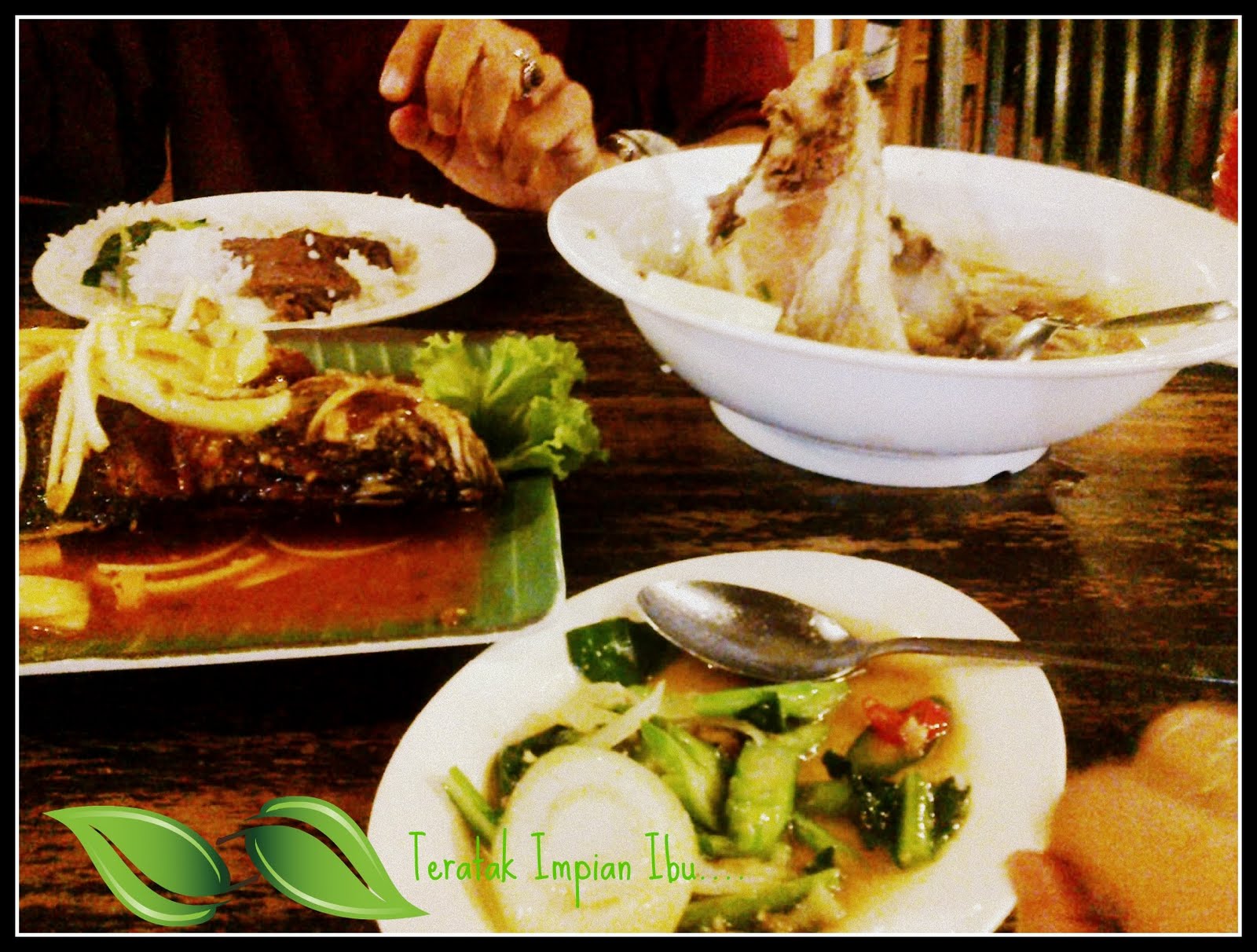 Berbuka Puasa Di Warung Dusun Gearbox....Bangi