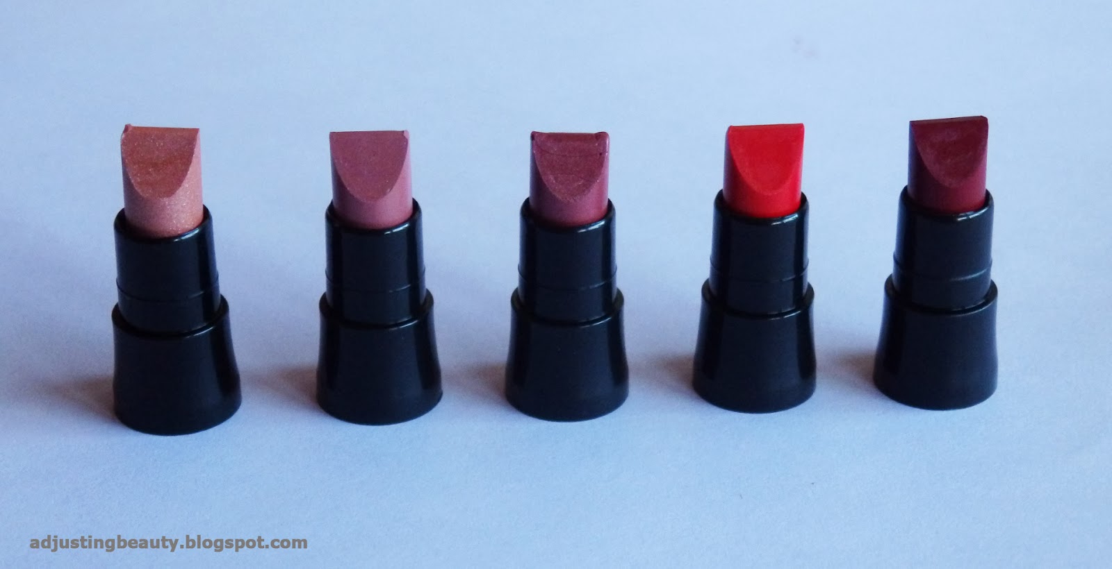 Review Avon lipsticks (testers) Adjusting Beauty