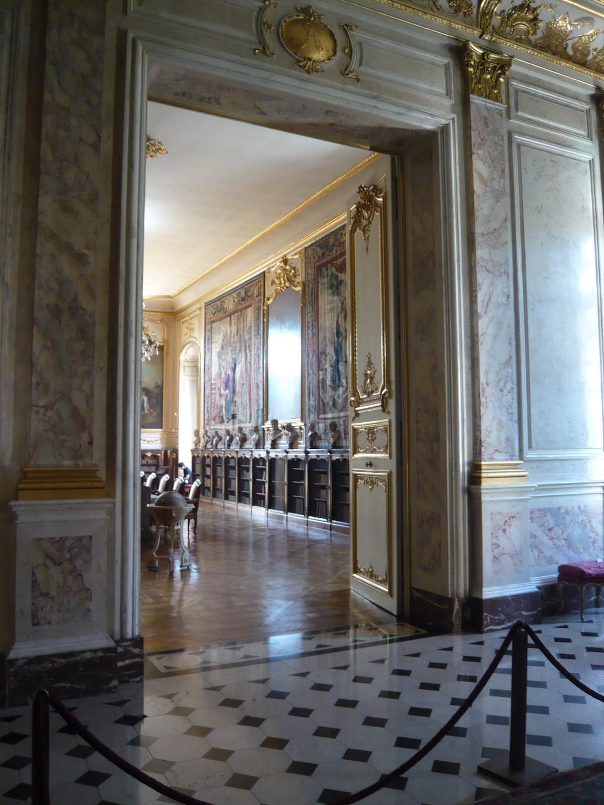 ORNAMENTAL WOODCARVER Patrick Damiaens: The ROHAN Palace in Strasbourg ...