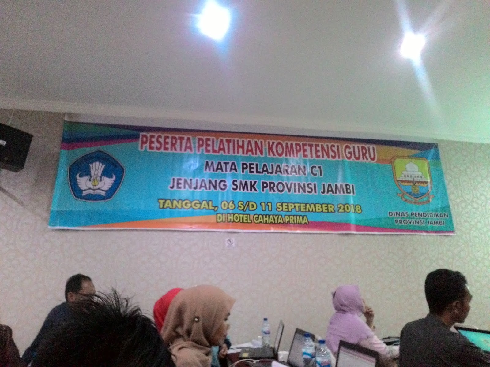 Permasalahan Guru Abad 21 Budi Laksono