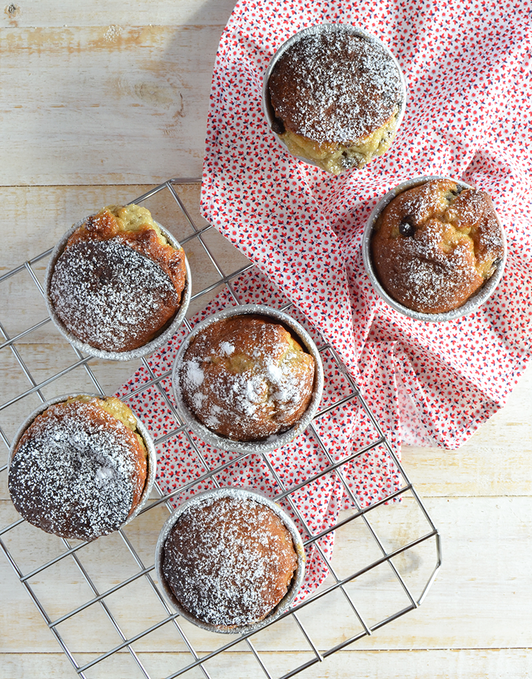Muffins de banana con chips de chocolate / Recetas dulces, fáciles y