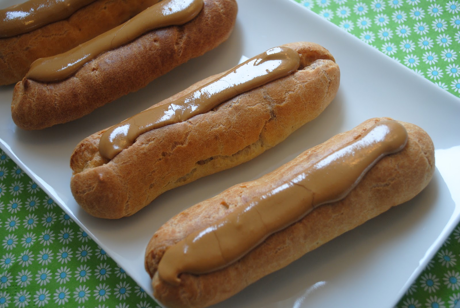 Mokka Eclairs — Rezepte Suchen