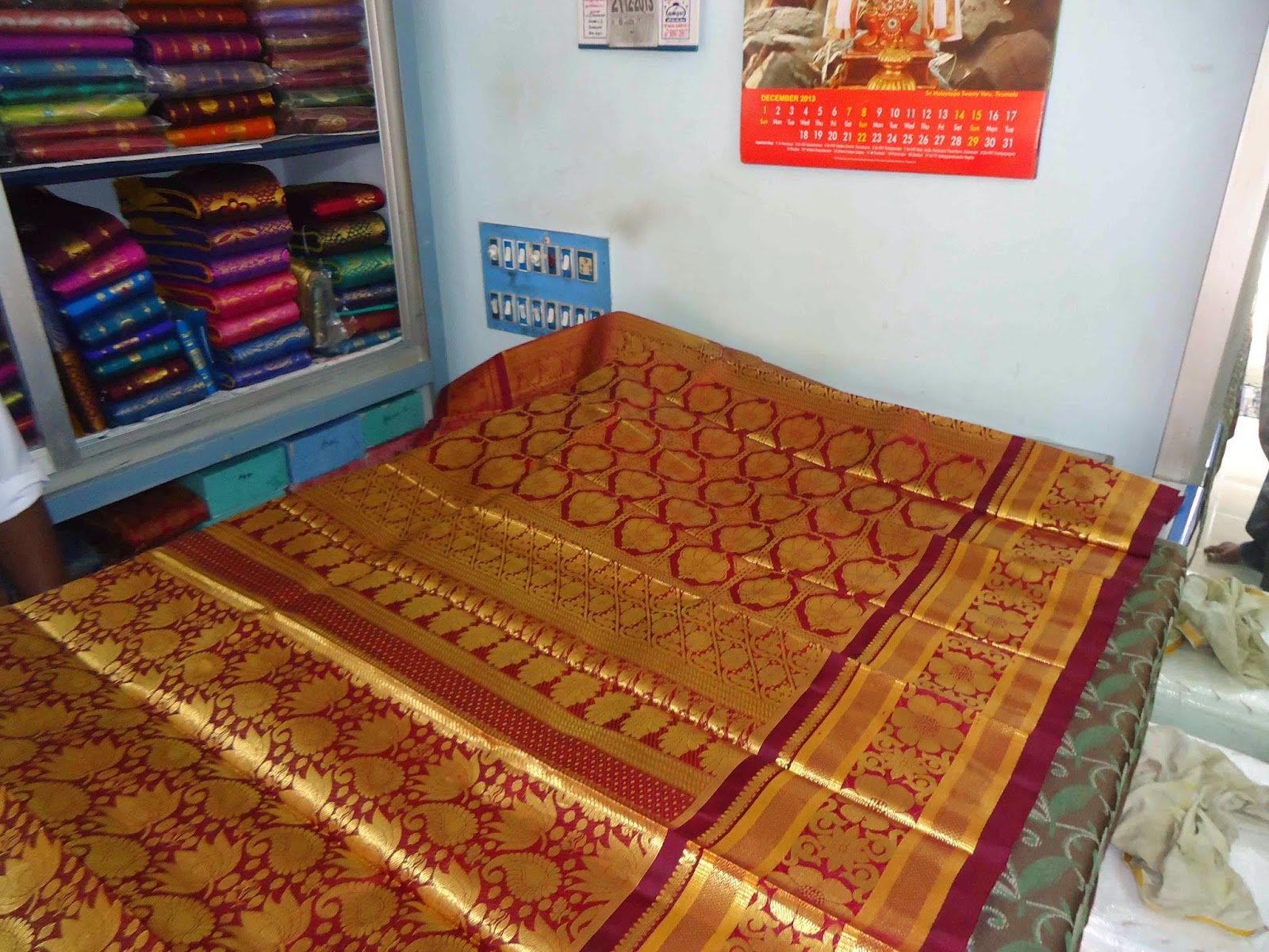 The Thirubuvanam Shri Sudharsanam Silk Center Thirubuvanam Silk Sarees