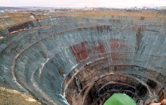 Maior mina de diamantes a céu aberto do mundo