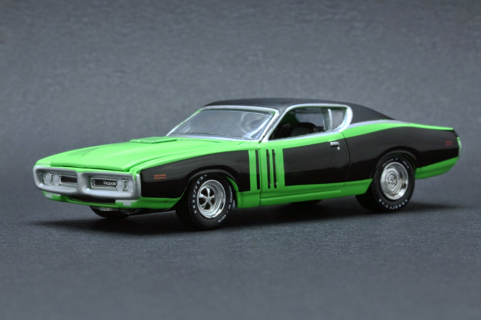 Diecast Hobbist: 1971 Dodge Charger - Gone In 60 Seconds (1974 and 2000)