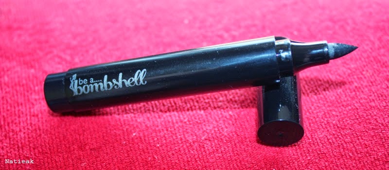 Be a Bombshell liner-feutre