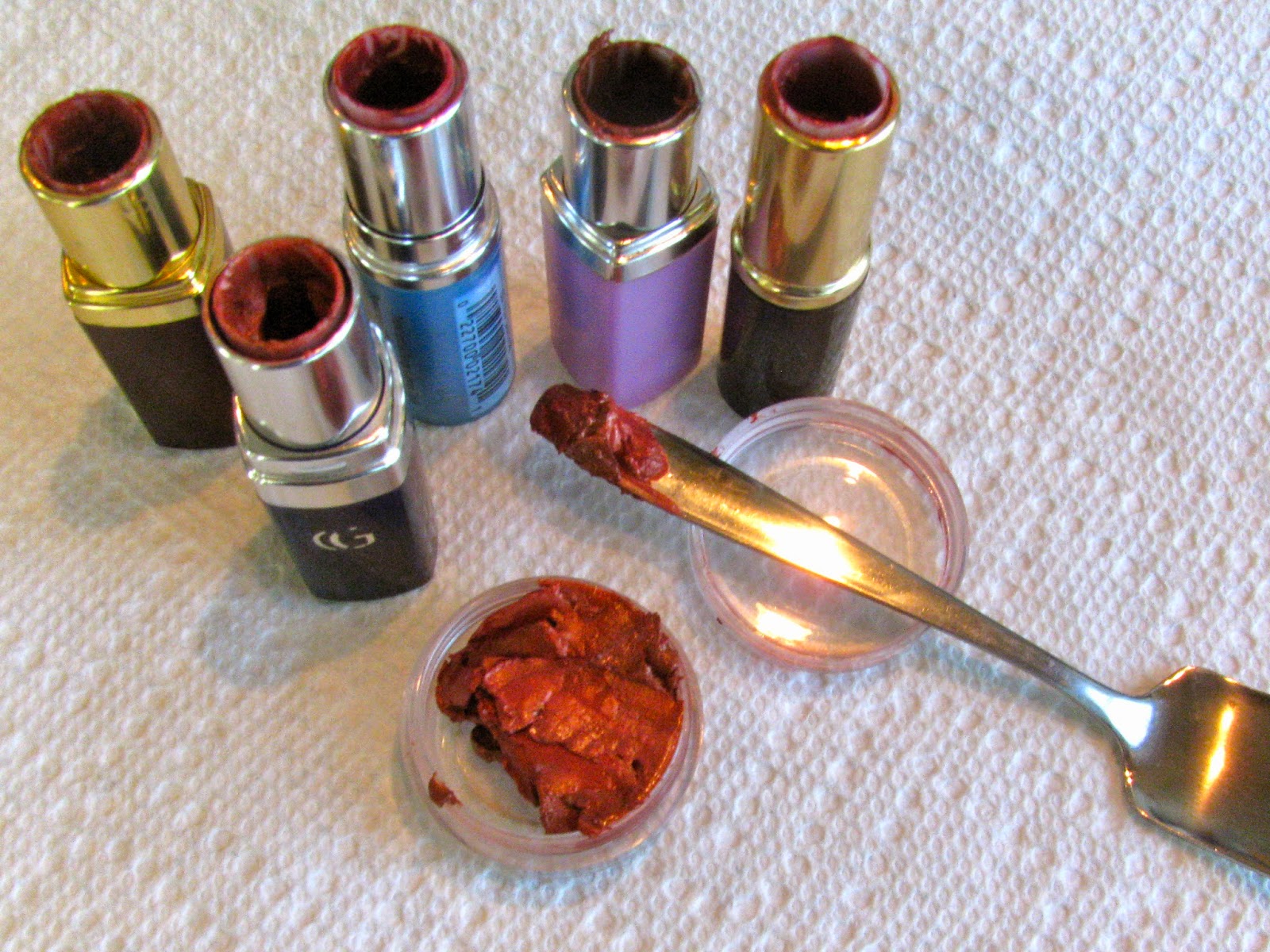 MAY DAYS DIY Lipstick Pots