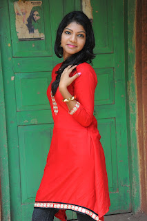 Vaishnavi Cute Pics [Andhrula Music] width=