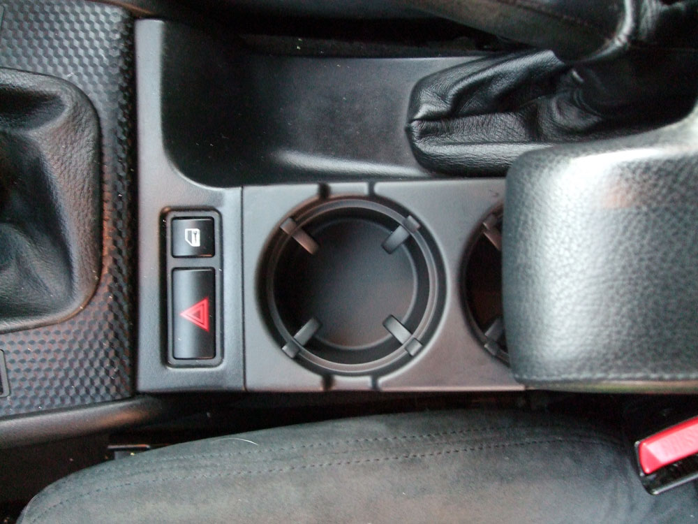 Retrofitting Genuine BMW Cup Holders