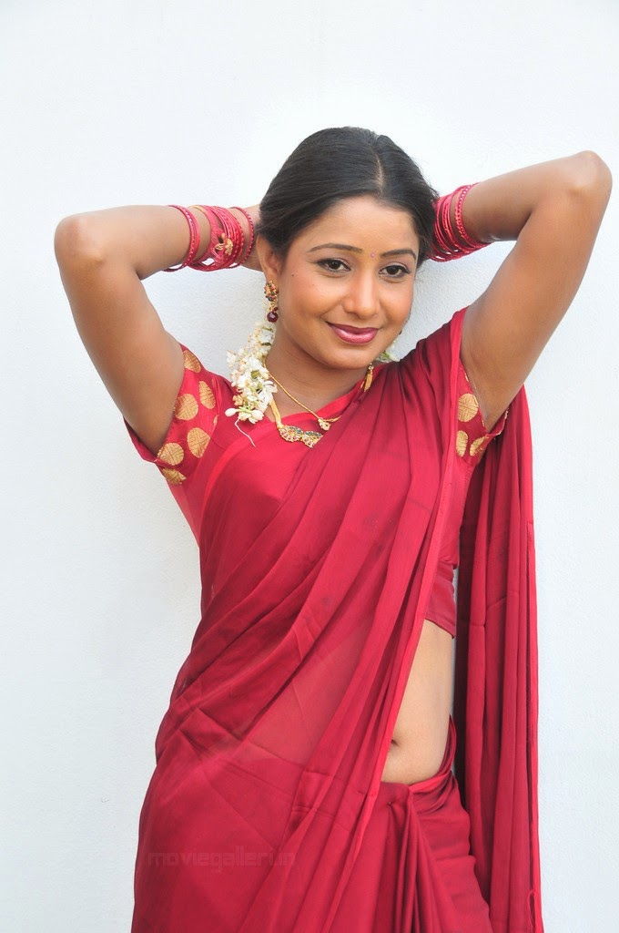Hot Telugu Tv Anchor Rashmi Sexy Red Saree Pallu Drop Big Boobs Deep