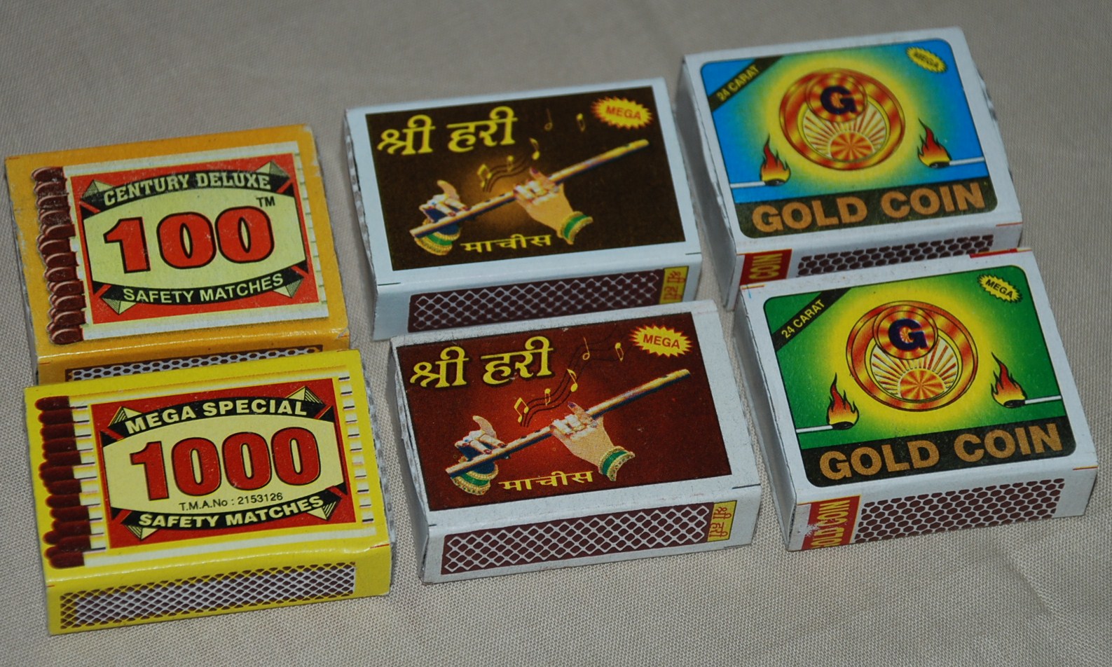 MATCHBOXES AND LABELS COLLECTION INDIA