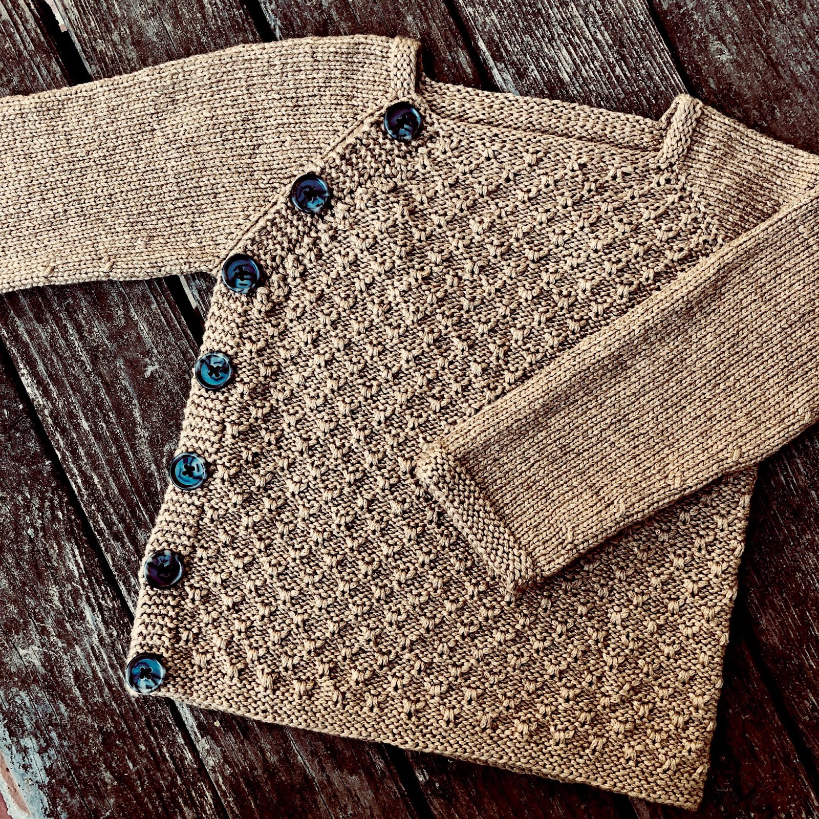 Honey Bee Jacket Knitionary