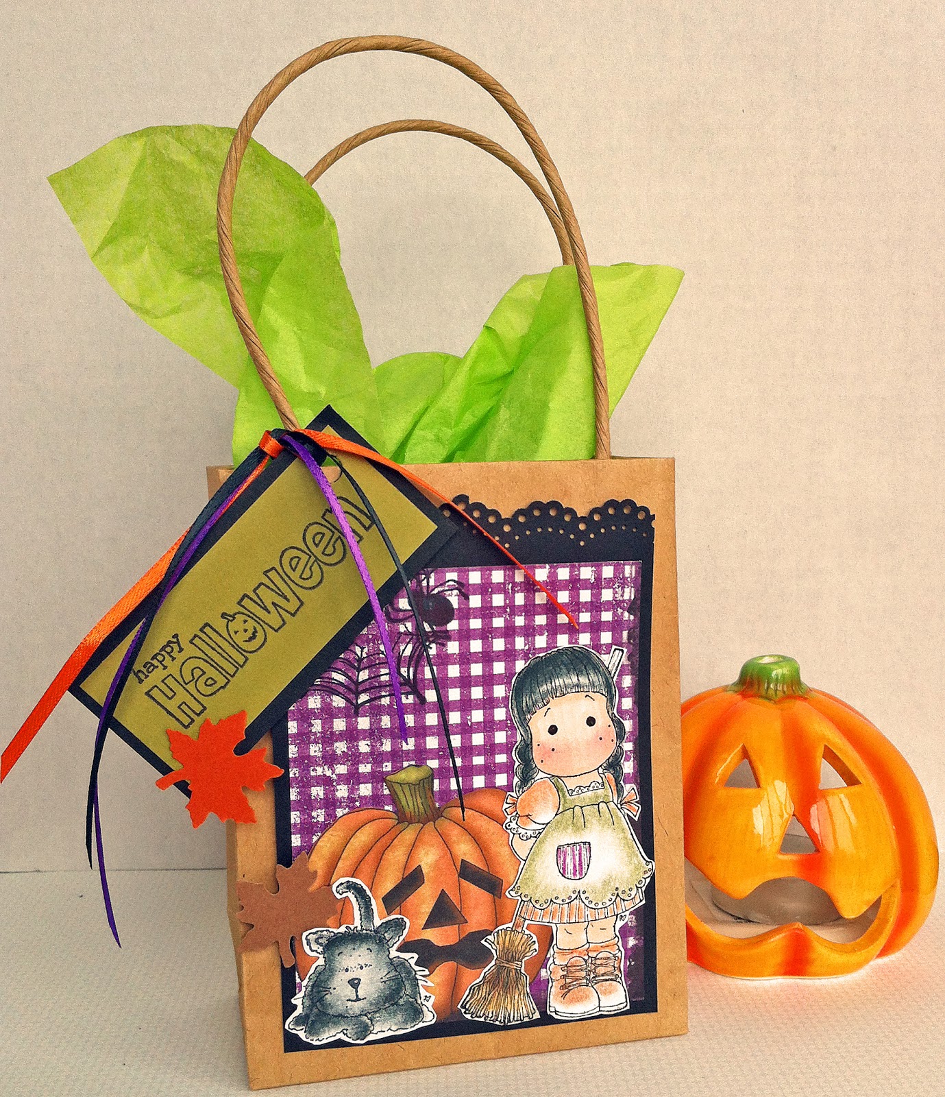 Laura s Creative Moments Halloween Magnolia Treat Bag Laura s creative moments halloween magnolia treat bag