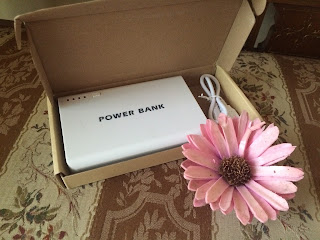 http://www.banggood.com/12000mAh-2USB-LED-External-Battery-Power-Bank-For-iPhone-p-952331.html?utm_source=sns&utm_medium=redid&utm_campaign=CinderelaWithFashion&utm_content=nicole