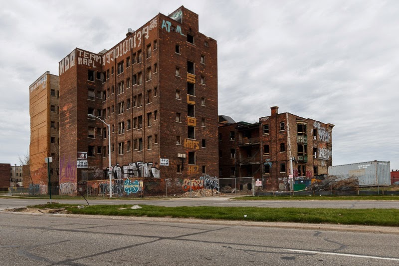 Faded Detroit: Cass Corridor Construction