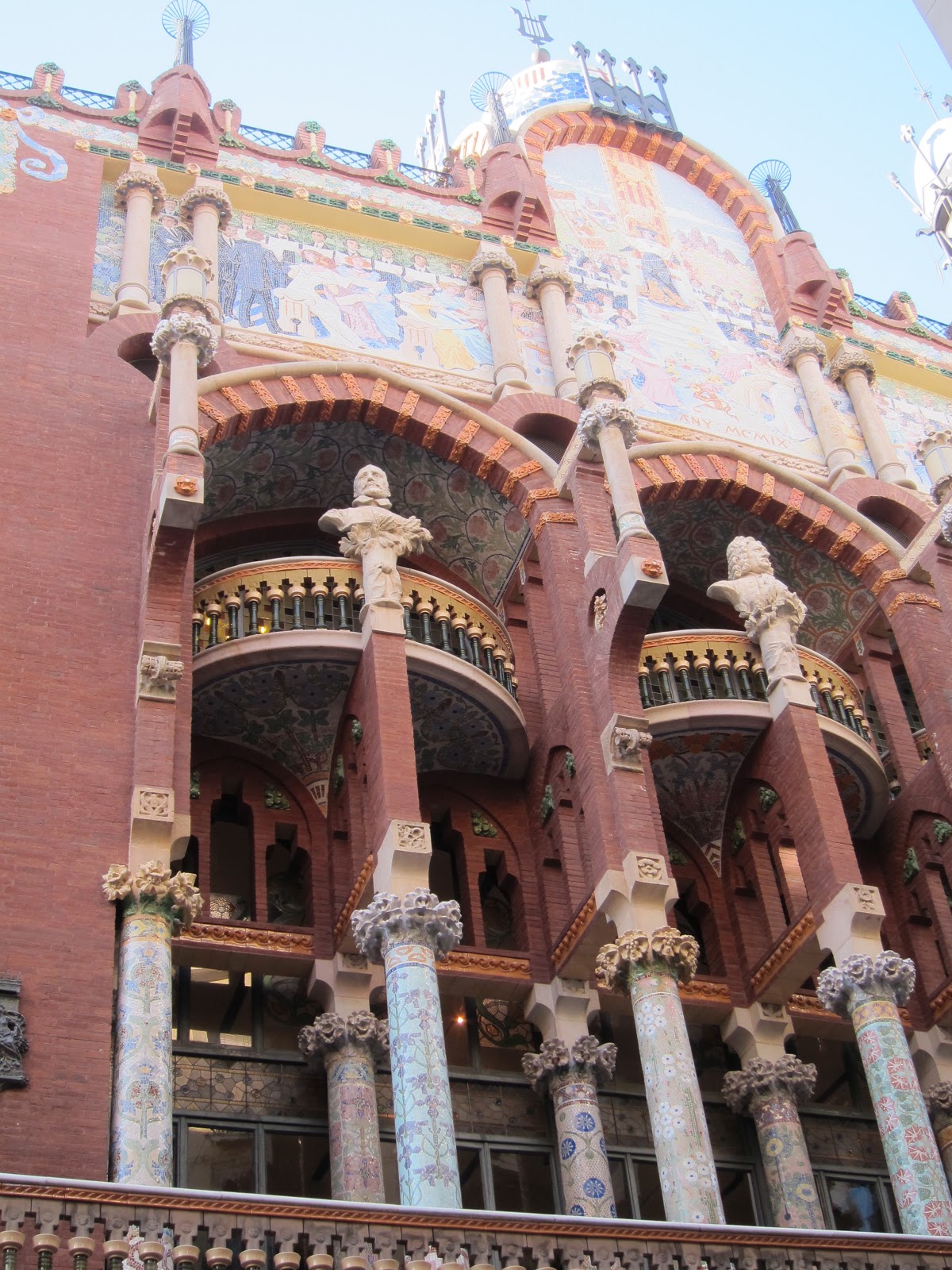 77 Days in Barcelona Palau de