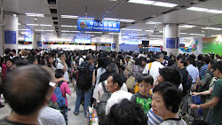 A little crowded at the border between Hong Kong and China.