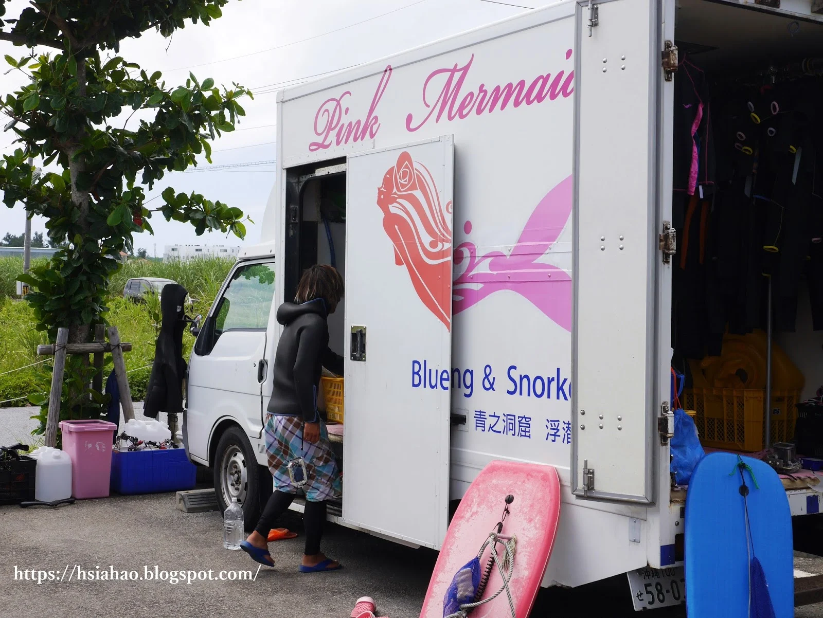 沖繩-推薦-Pink-Mermaid-真榮田岬-青之洞窟-真榮田岬潛水-真榮田岬浮潛-青之洞窟潛水-青之洞窟浮潛-青の洞窟-自由行-旅遊-Okinawa-diving-snorkeling-maeda-cape-blue-cave