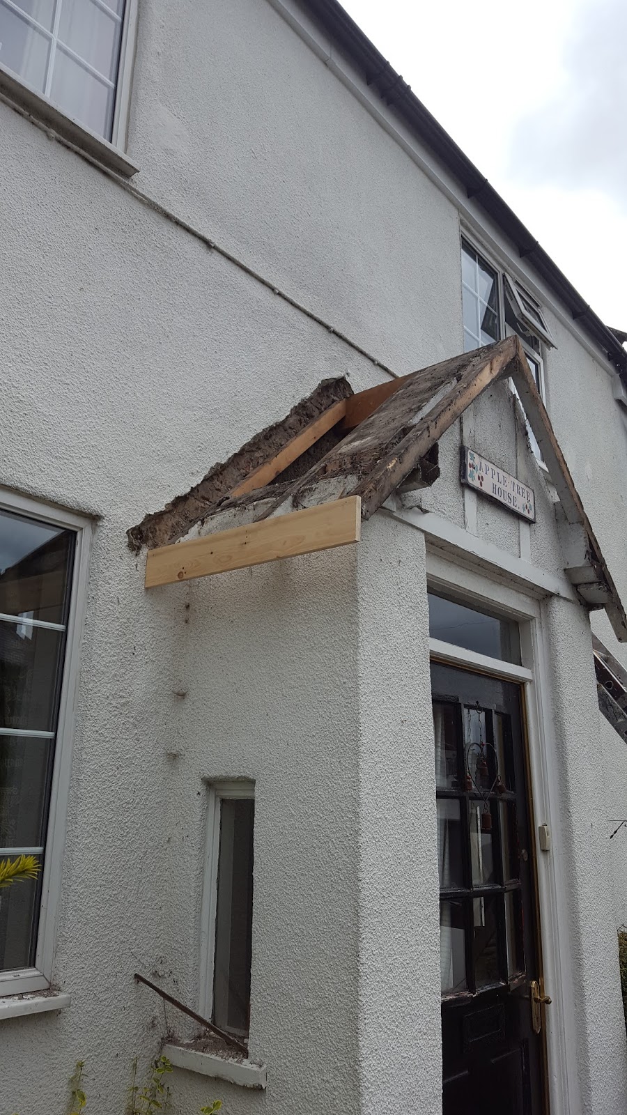 Building and Roofing Co. August 2016