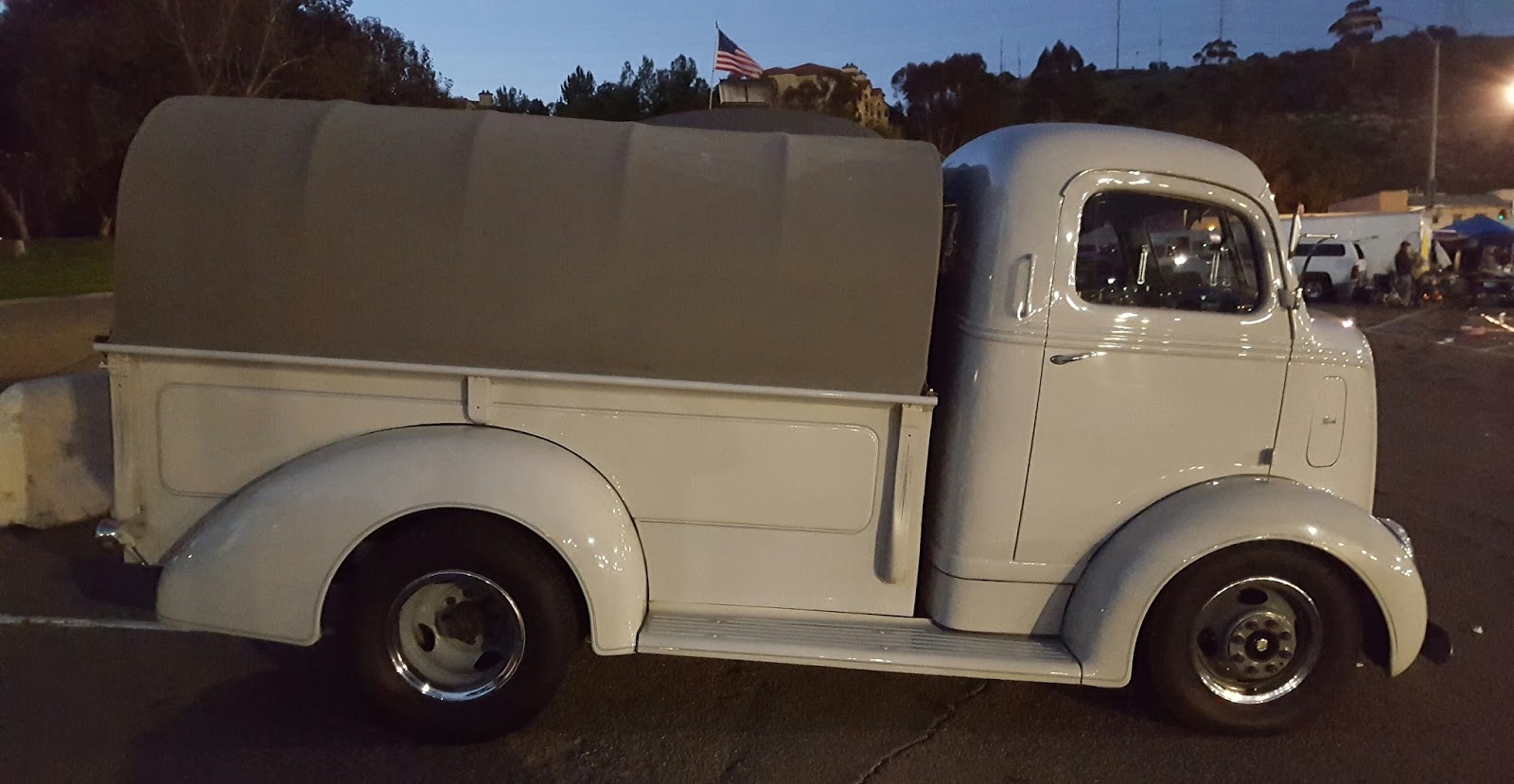 POPPA WHEELIE Truck and Trailer