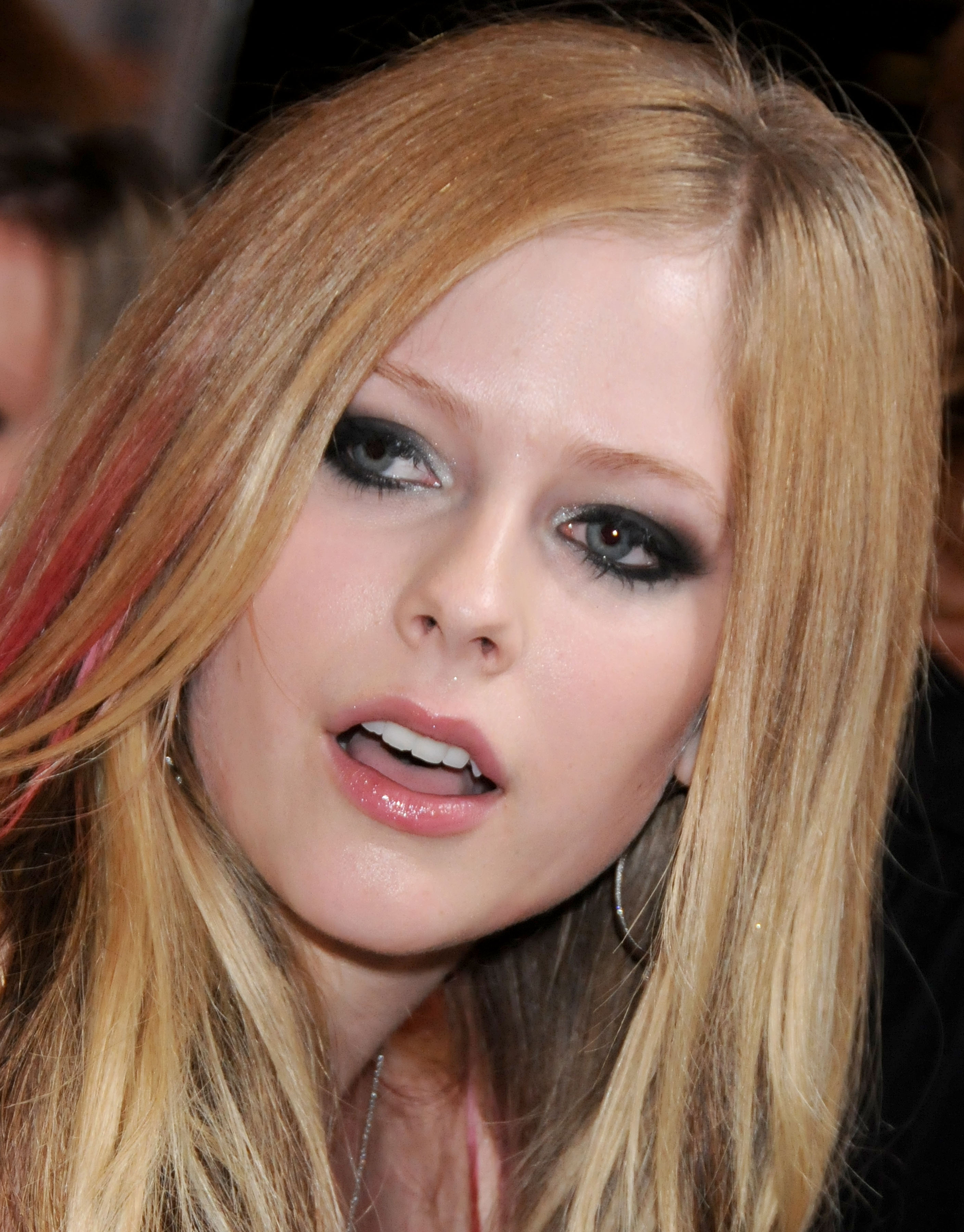 Avril Lavigne Facts