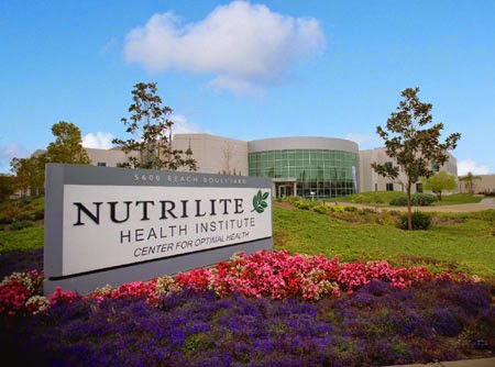 Nutrilite được cải thiện liên tục trong vòng 75 năm qua.