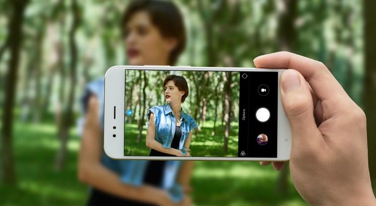5 Aplikasi Kamera Android Terbaik Pasti Bikin Wajah Kamu Tambah Cantik Mr Roz3r