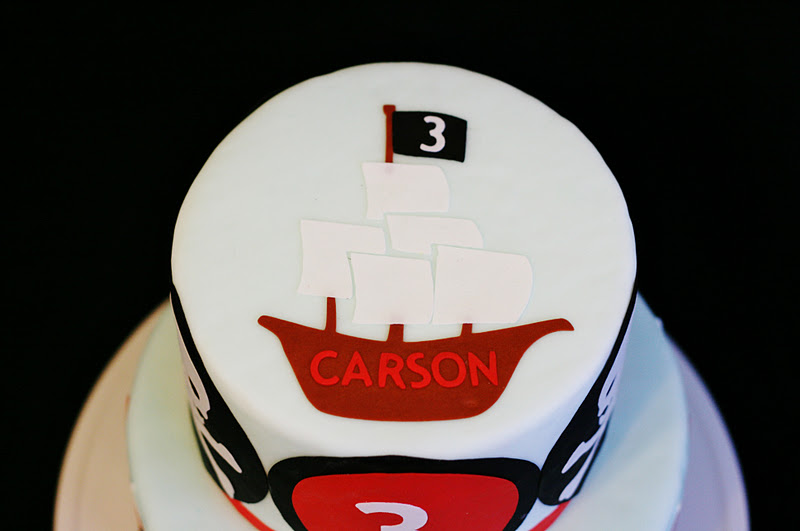 I Wish That I Had Jessie's Cakes Pirate Cake {Omaha Birthday Cakes}