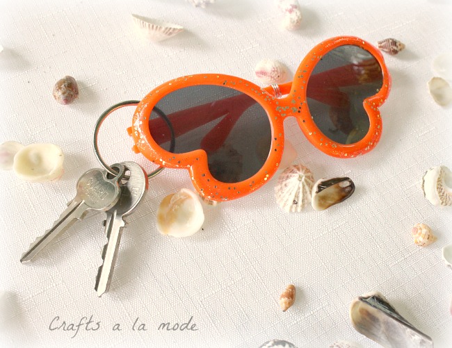 Summer Fun DIY Keychain Crafts a la mode