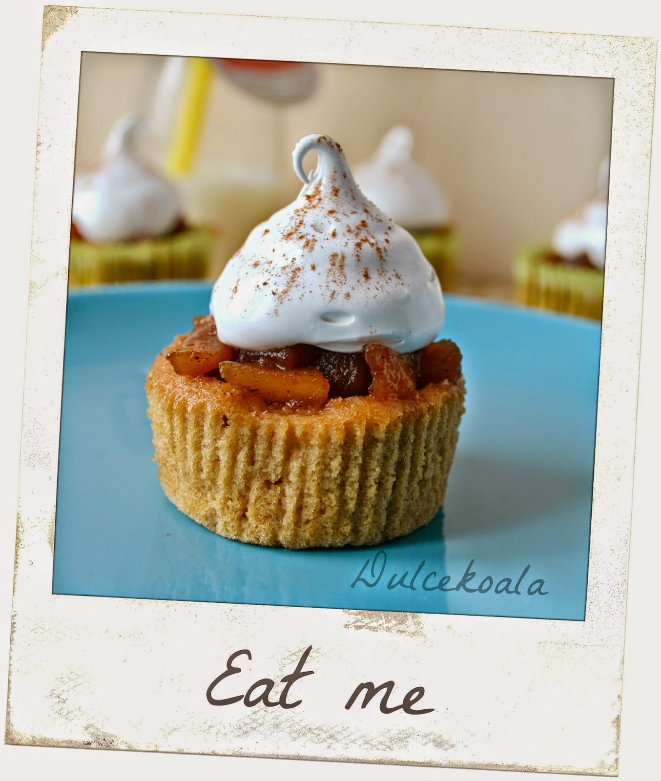 http://dulcekoala.blogspot.com.es/2014/04/cupcakes-de-tarta-de-manzana.html