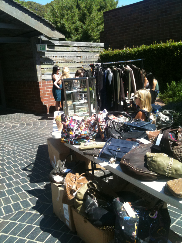 Sara's World Teri Hatcher's Celebrity Yard Sale