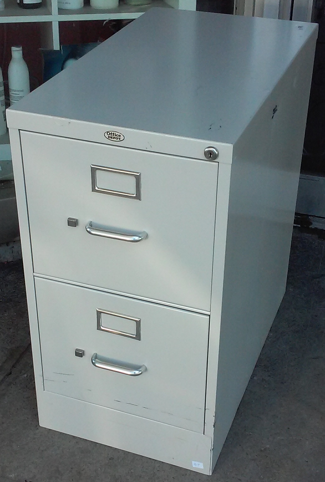 UHURU FURNITURE & COLLECTIBLES SOLD 11998, 11997 Office Depot 28" x