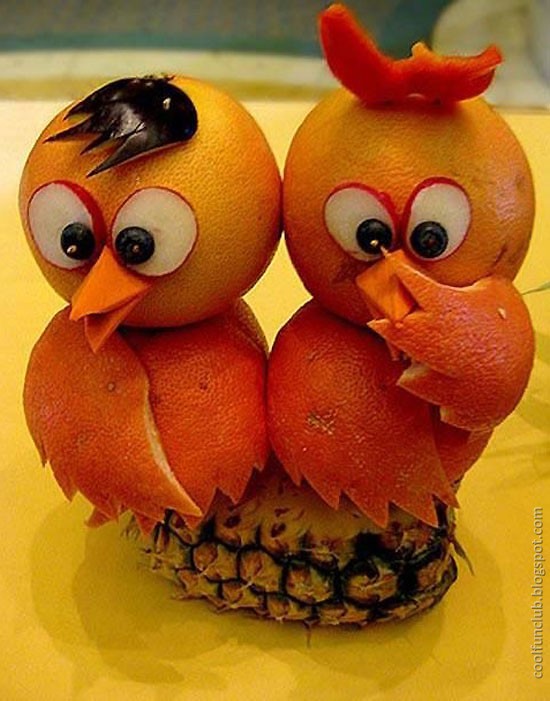 CoolFunClub: 12 Art Made From Fruits